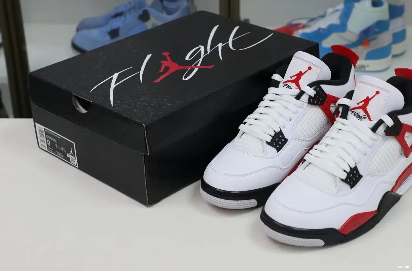 Jordan 4